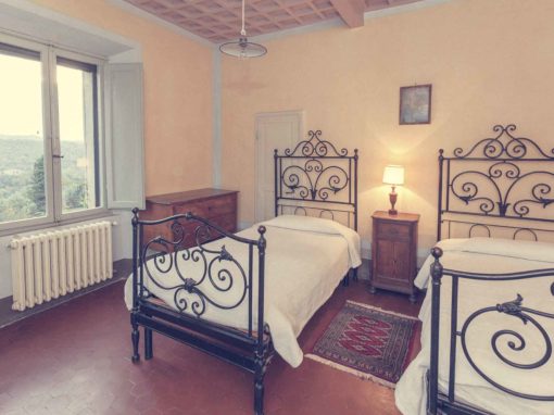 Villa • Room #3