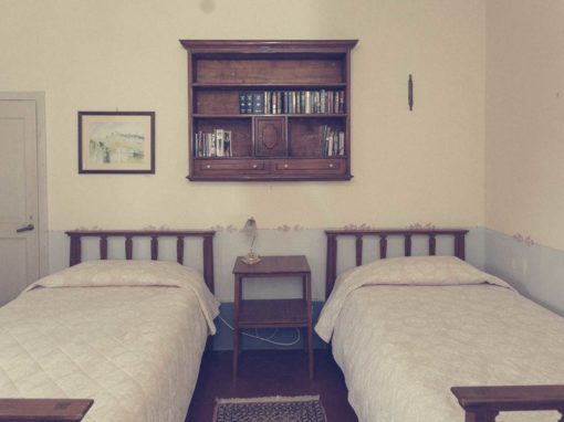 Villa • Room #2