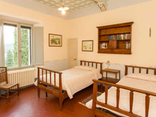 Adjacent Family Rooms